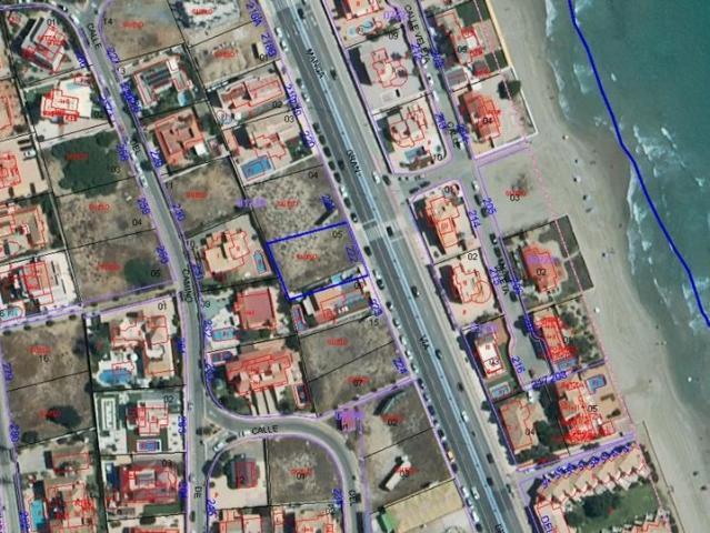 Terreno / Solar de 1748 m2 en venta La Manga, España
