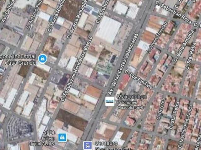 Terreno / Solar de 1884 m2 Torrevieja, España