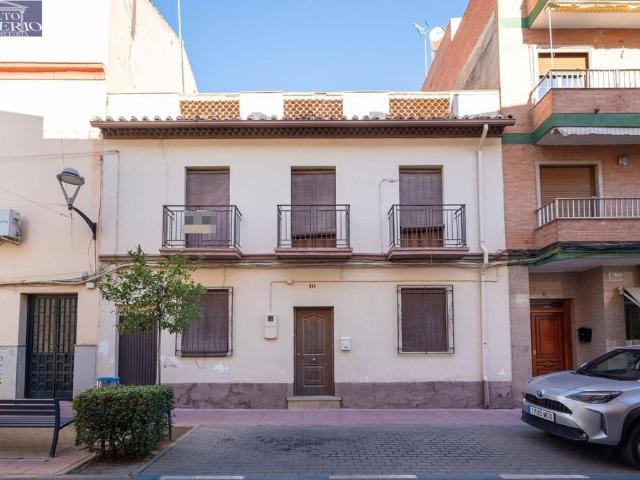 Terreno / Solar de 190 m2 Peligros, Andalucía