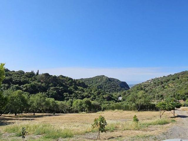 Terreno / Solar de 120 m2 en venta Casares, Andalucía