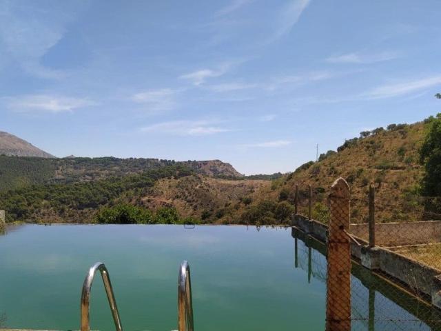 Terreno / Solar de 1300000 m2 en venta Ardales, Andalucía