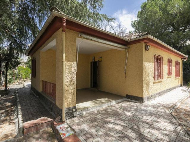 Exclusiva Villa / Chalet de 215 m2 en venta en Cenes de la Vega, Andalucía