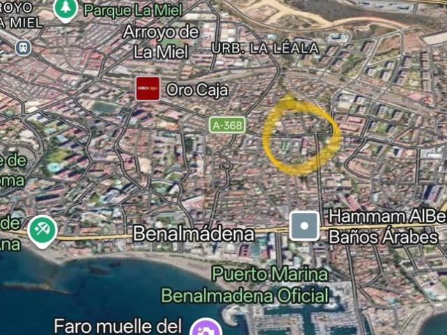 Terreno / Solar de 224 m2 en venta Benalmádena, Andalucía