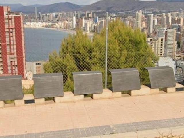 Terreno / Solar de 381 m2 Benidorm, Comunidad Valenciana