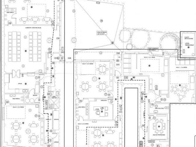 Terreno / Solar de 541 m2 en venta Sevilla, España