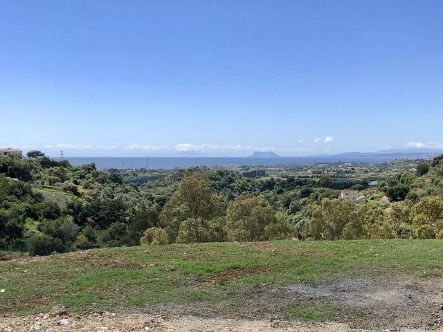 Terreno / Solar de 500 m2 en venta Estepona, España