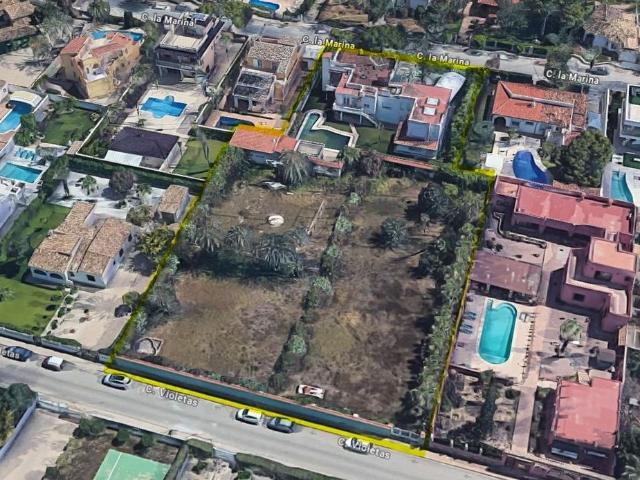 Terreno / Solar de 601 m2 en venta Playas de Orihuela, Comunidad Valenciana