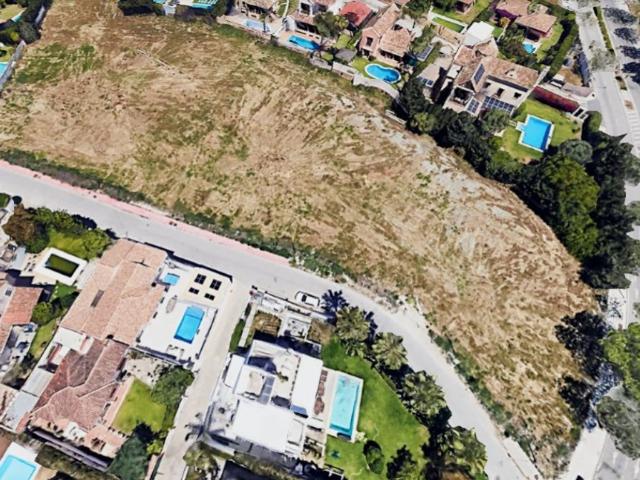 Terreno / Solar de 7508 m2 en venta Marbella, Andalucía