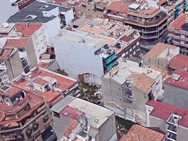 Terreno / Solar de 980 m2 Alicante, Comunidad Valenciana