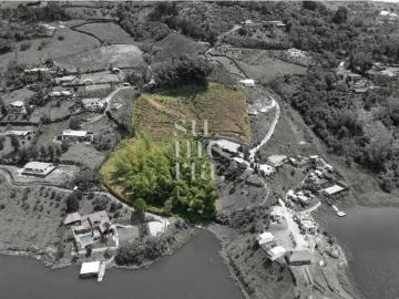 Terreno / Solar El Peñol, Departamento de Antioquia