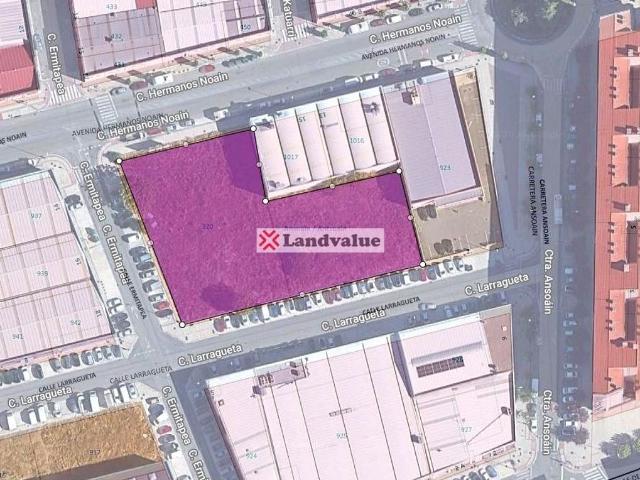 Terreno / Solar en venta Aizoáin, España