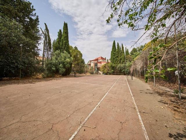 Terreno / Solar en venta La Zubia, España