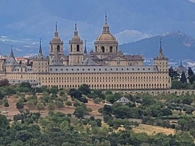 Terreno / Solar en venta San Lorenzo de El Escorial, España