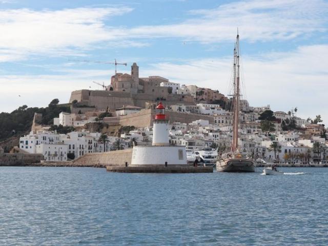 Terreno / Solar en venta Santa Eulalia del Río, España