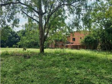 Terreno / Solar en venta Yumbo, Colombia