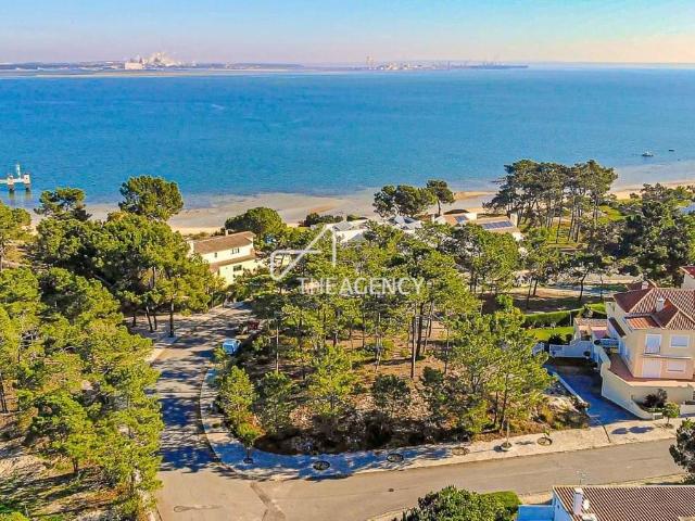 Terreno T4, Carvalhal, Grândola | BPI Expresso Imobiliário