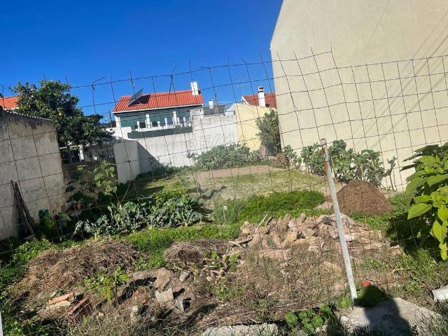 Terreno T0, Amora, Seixal | BPI Expresso Imobiliário