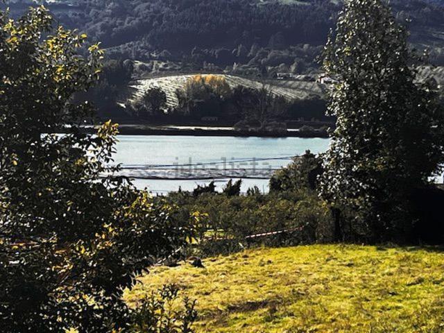Terreno, Teba
