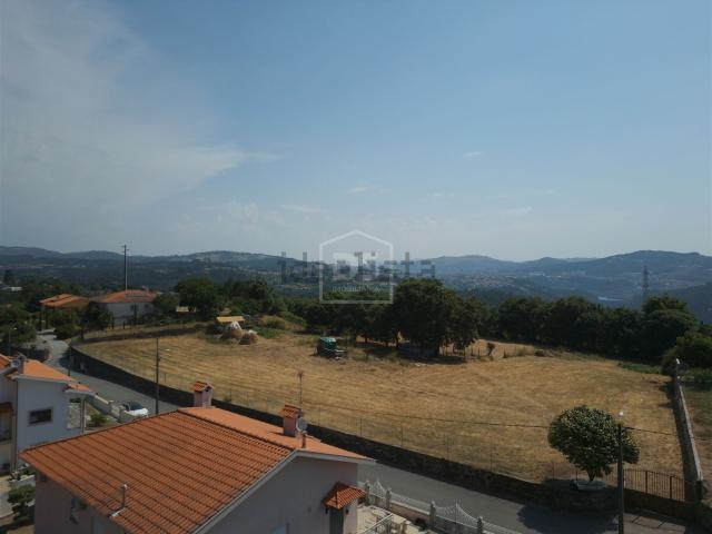 Terreno, Termas de São Vicente