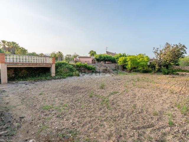 Terreno, Tortosa