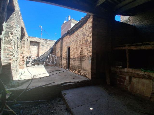 Terreno, Tortosa