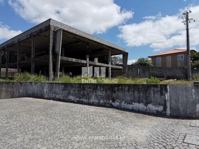 Terreno, Touguinha e Touguinhó