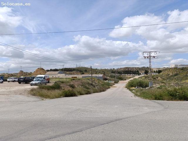 Terreno urbanizable de uso industrial en el Polígono Cabezo Cortado. El Puntal, Murcia