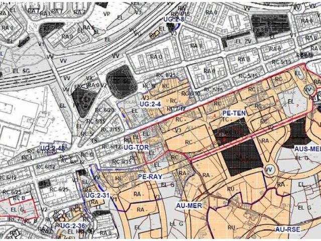 Terreno urbanizable en Venta en Oviedo, Asturias