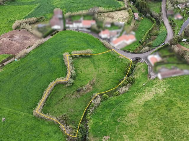 Terreno Urbanizável na Lomba da Fazenda ⛰️