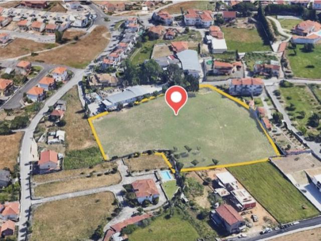 Terreno urbanizável com 11.303 m², Parceiros Leiria