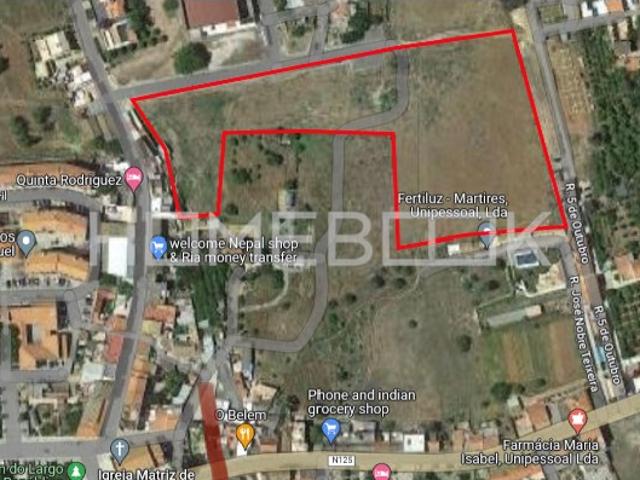 Terreno Urbanizável com 20.000m2 em Luz de Tavira Algarve