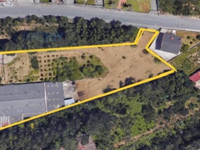 Terreno Urbanizável em Complexo Industrial de 7.500 M2 em Maceda, Ovar