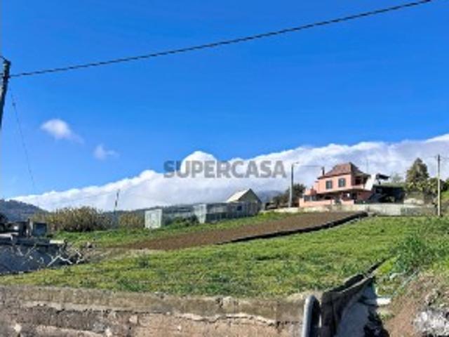 Terreno urbanizável em Ponta do Sol