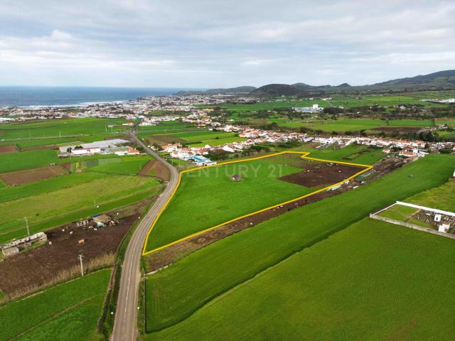 Terreno Urbanizável em Santa Bárbara, Ribeira Grande