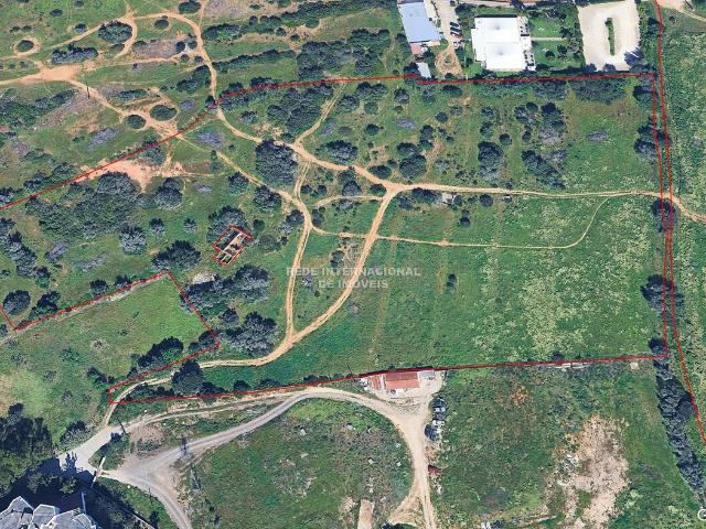 Terreno urbanizável para venda, em Alvor, Portimão