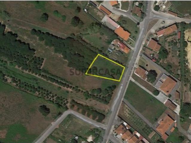 Terreno urbano 1430m2 7 Moradias Leiria