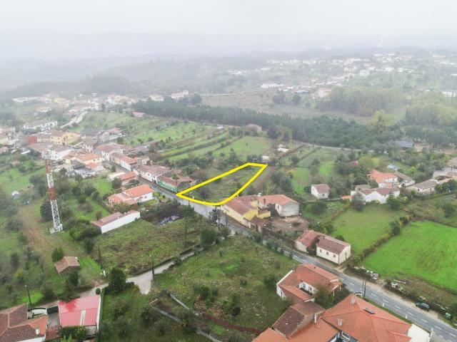 Terreno urbano, 1.344m² Pinheiro Vila Nova de Poiares
