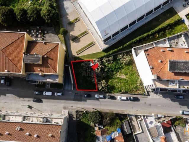 Terreno Urbano 232,5 m2 | Junto à Estação Rio Tinto | Gondomar | 26084096057