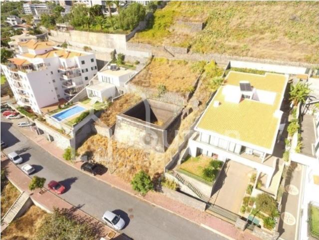 Terreno Urbano Ajuda, São Martinho, Funchal