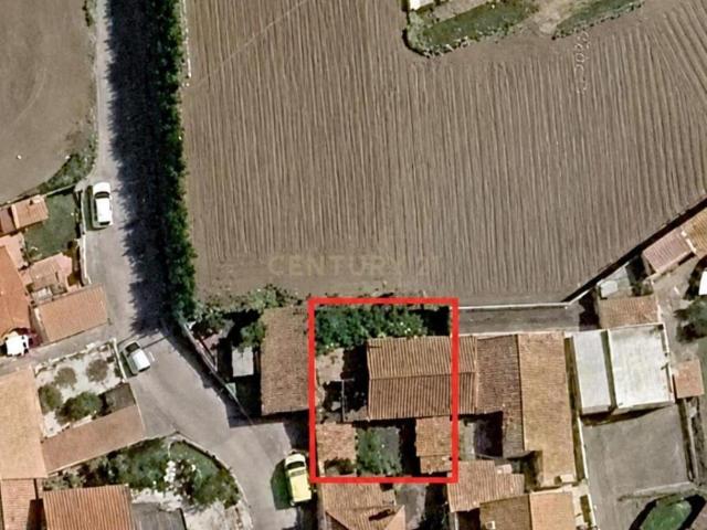Terreno Urbano para Construção com 190 m² e Projeto Aprovado para Moradia T2 Térrea – São Pedro da Cadeira
