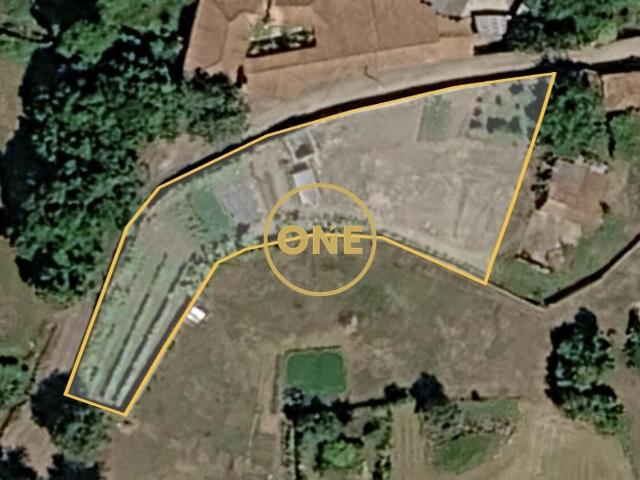 Terreno Urbano com 1.490 m² em Vilar de Figos