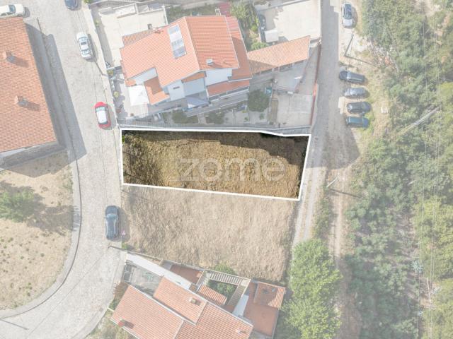 Terreno Urbano com 281m2