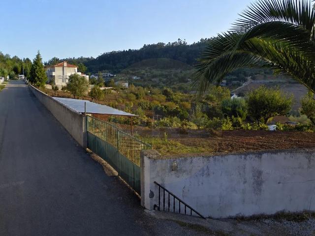 Terreno Rústico com possibilidade de urbanístico com 2.480 m²
