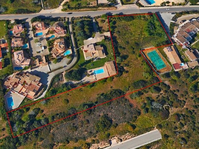 Terreno Urbano com 7080m2, Vista Mar, Luz