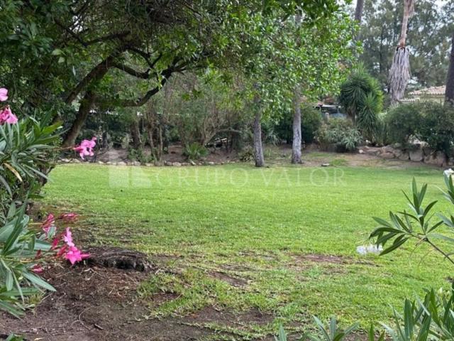 Terreno Urbano com 895m2 | Bairro da Martinha | Estoril