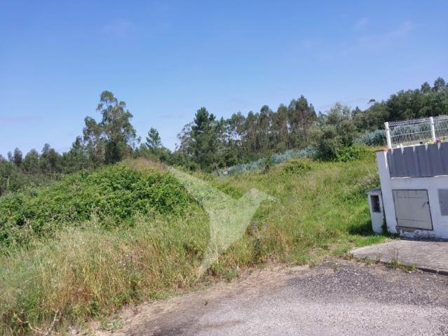 Terreno urbano com área de 470 m² Ataíja de Baixo