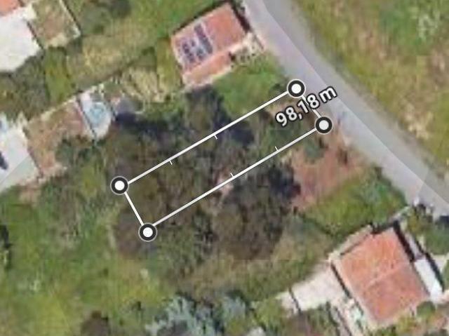 Terreno Urbano com Projeto para Moradia T3 e Piscina, 373 m² – Valadares