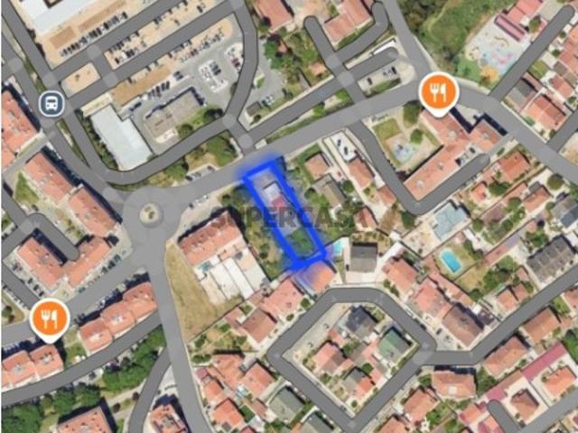 Terreno Urbano com Projeto para 8 Apartamentos em Mem Martins | Excelente Oportunidade de Investimento