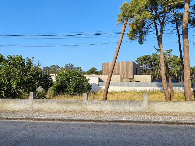 Terreno Urbano com projecto | Aroeira | Charneca da Caparica