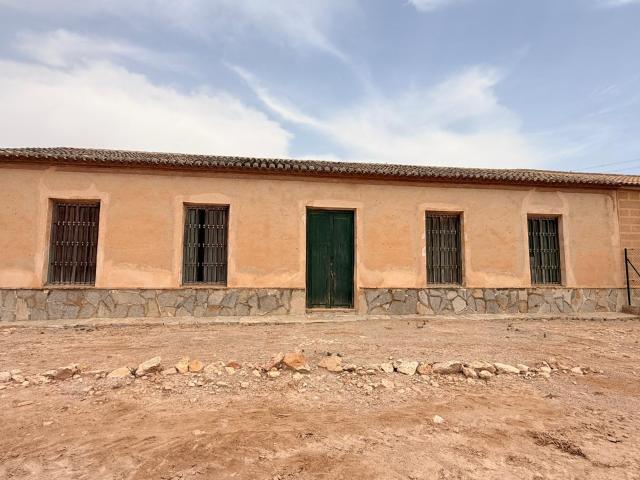 Terreno urbano con casa en La Palma Cartagena